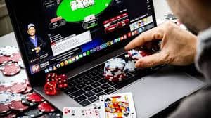 Filipino player placing a sports bet on 8 ph mobile browser